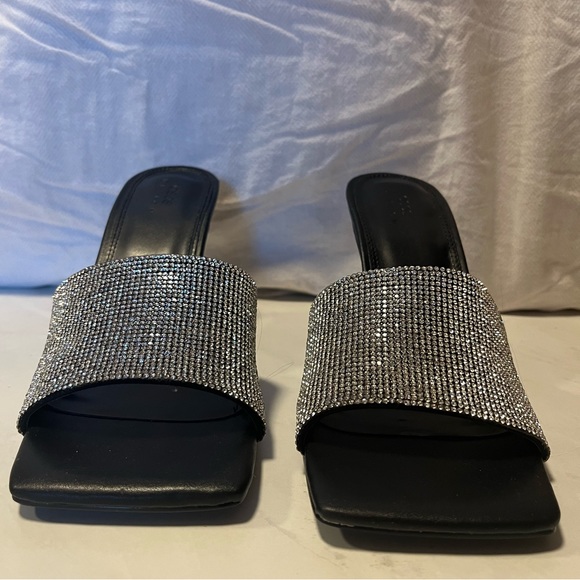 ASOS Design WIDE FIT size 8 embellished heeled mules in black & silver, NWT - Picture 10 of 10